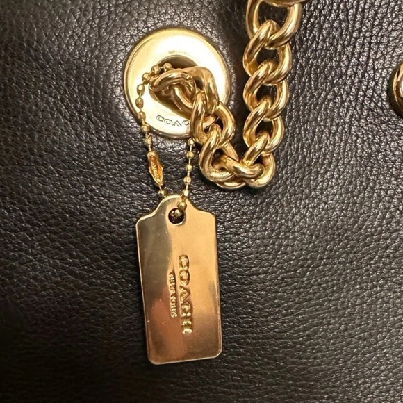 COACH 57107 Turnlock Chain Pebbled Black Leather Tote Shoulder Bag EXCELLENT - Picture 11 of 11